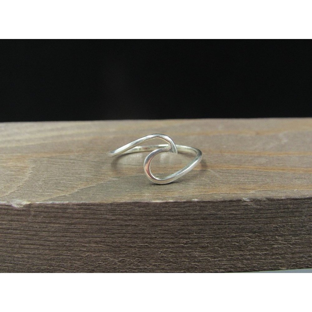 Size 7.75 Sterling Silver Beach Band Ring Vintage Statement Engagement Wedding